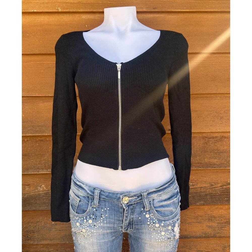 Divided Black Ribbed Front Zip Crop Top Size M - Picture 1 of 8